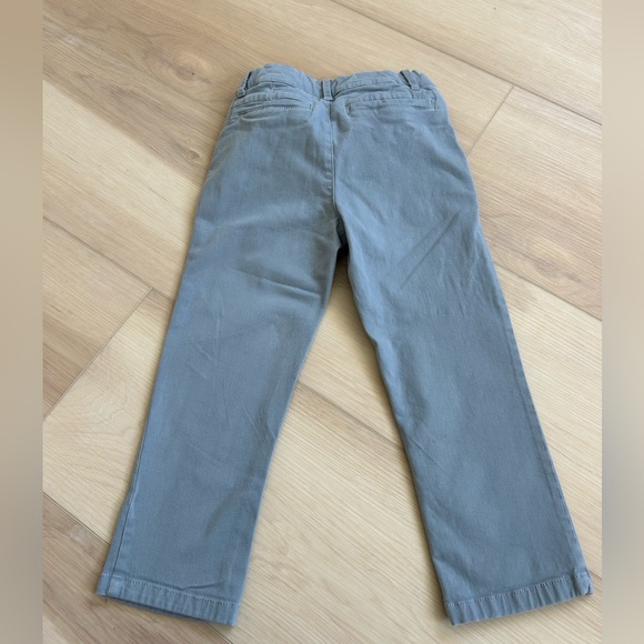 Children’s place boys chinos - Picture 2 of 3